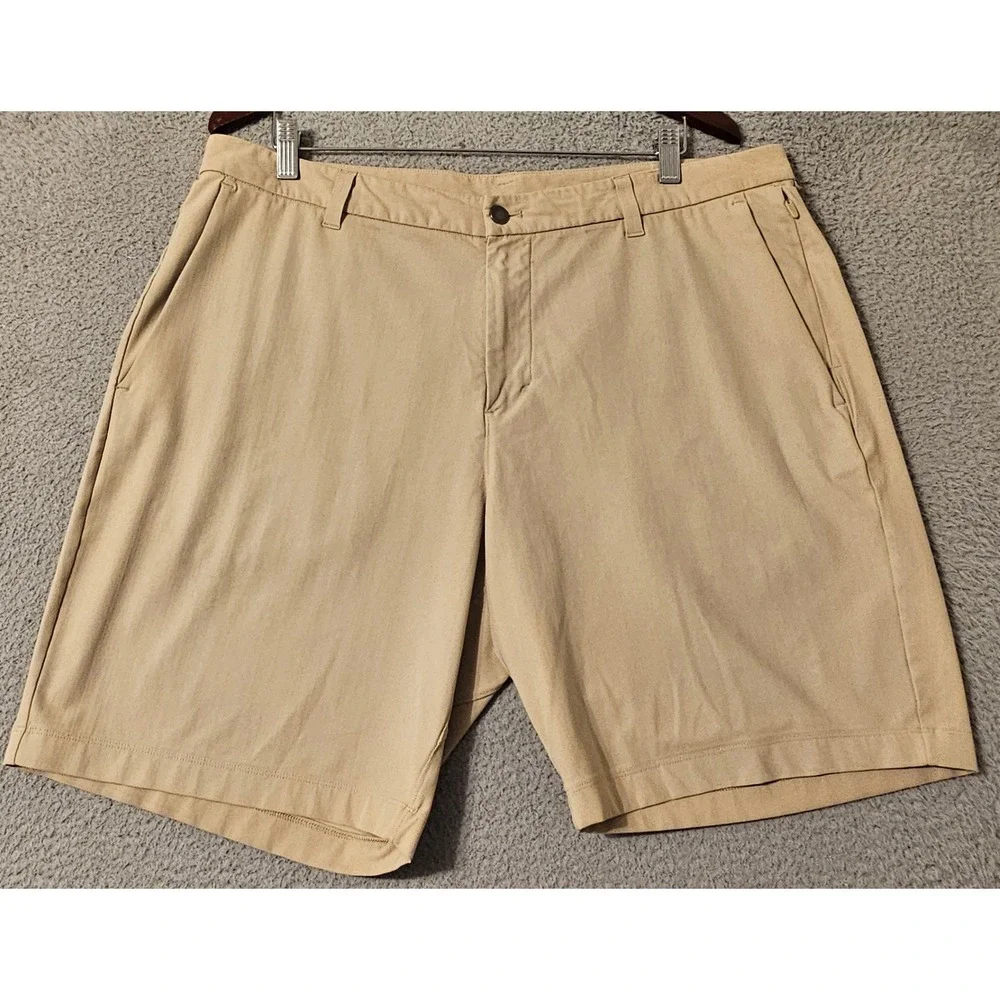 Lululemon Commission Shorts 9